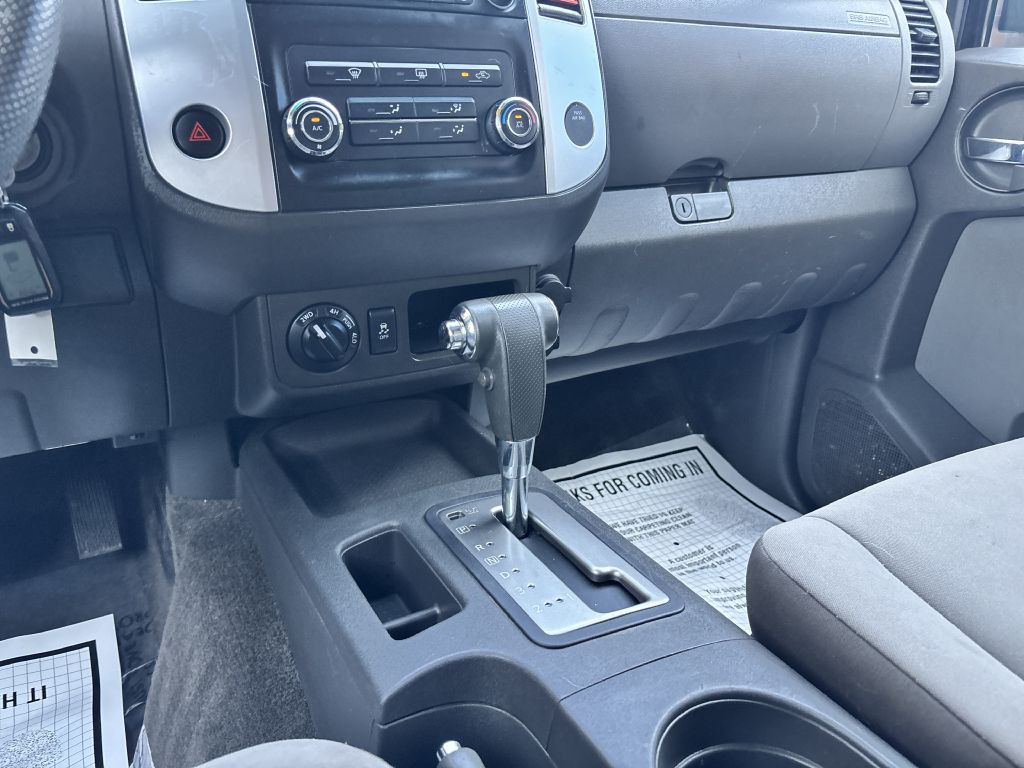 2013 Nissan Xterra Image 18