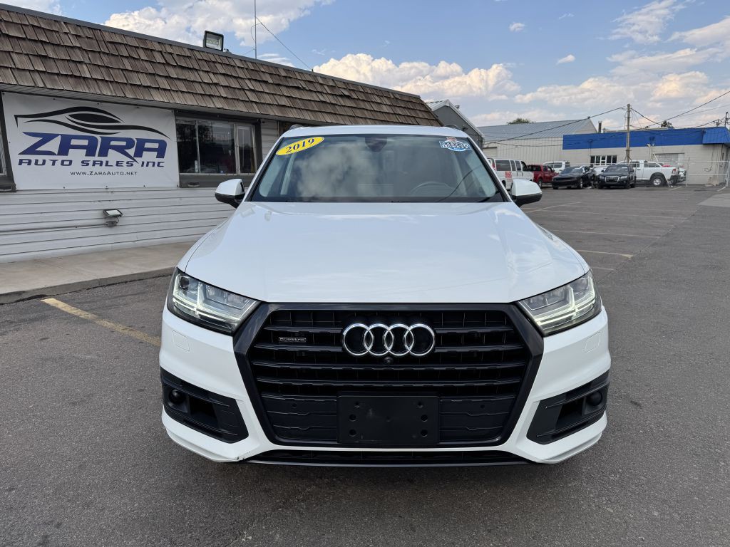 2019 Audi Q7 Image 2