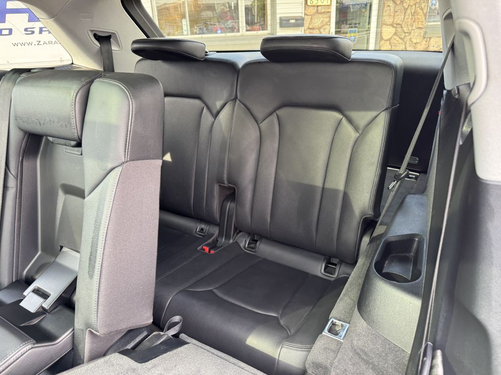 2019 Audi Q7 Image 18