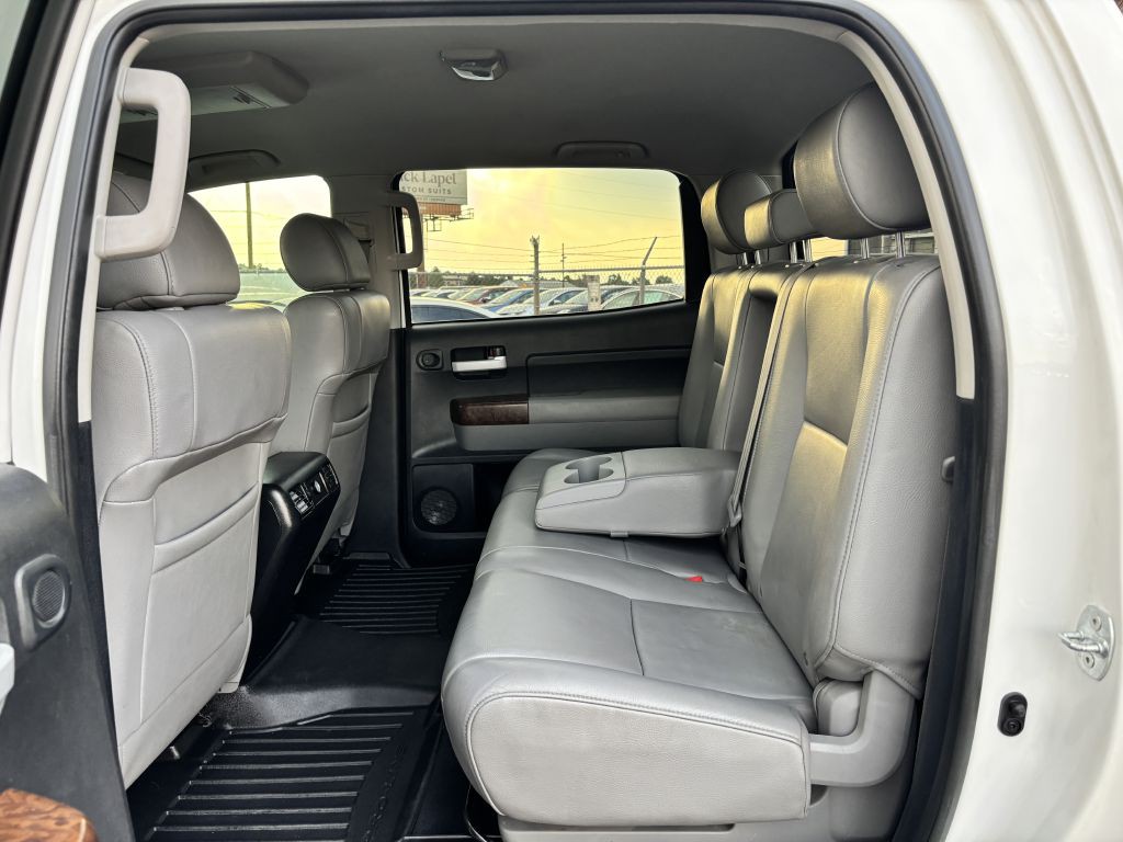 2013 Toyota Tundra Image 15