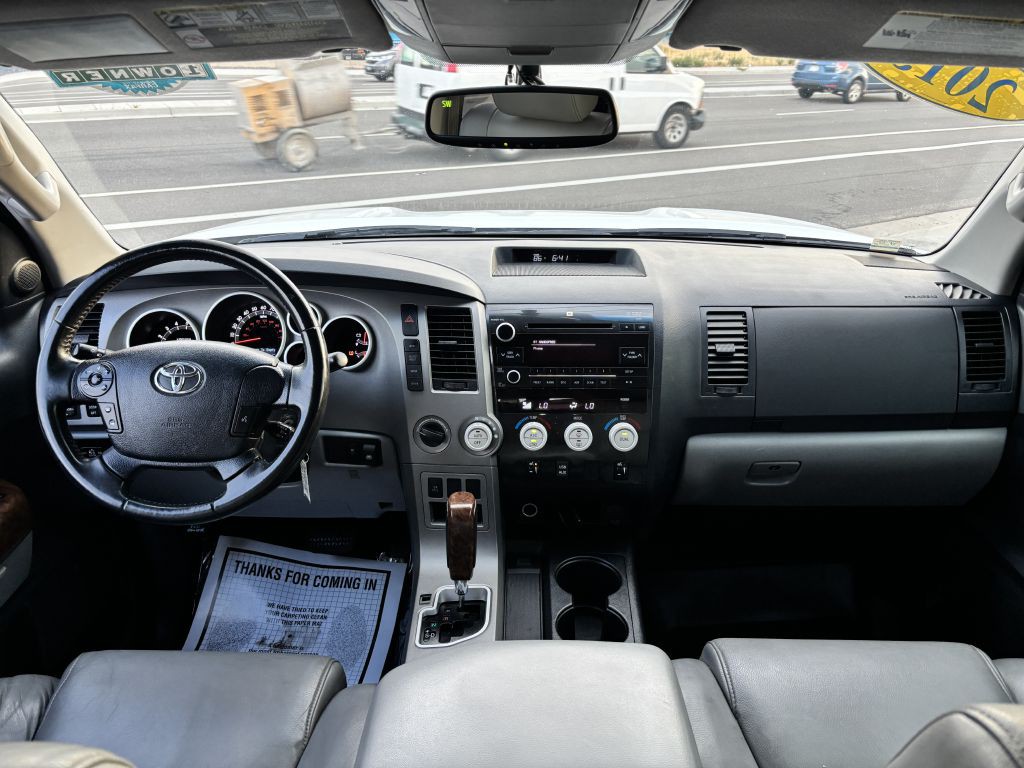 2013 Toyota Tundra Image 16