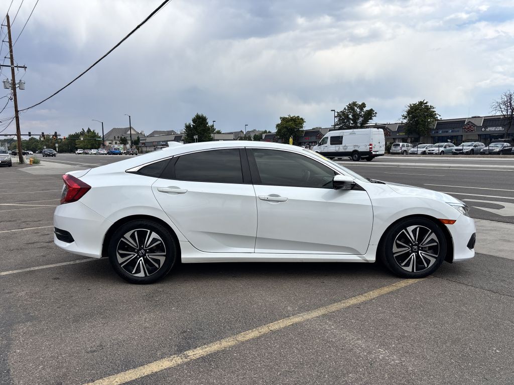2018 Honda Civic Image 8