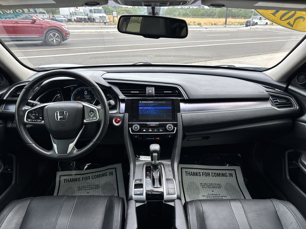2018 Honda Civic Image 17