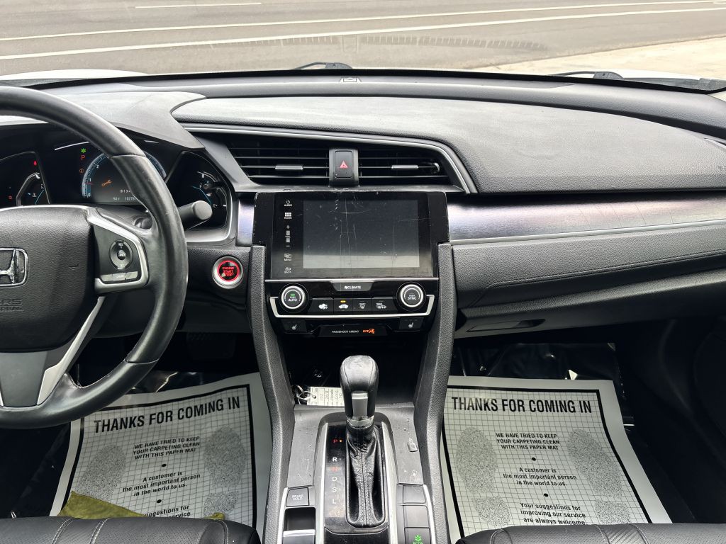 2018 Honda Civic Image 18