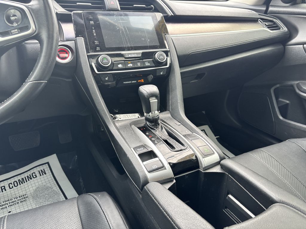 2018 Honda Civic Image 19