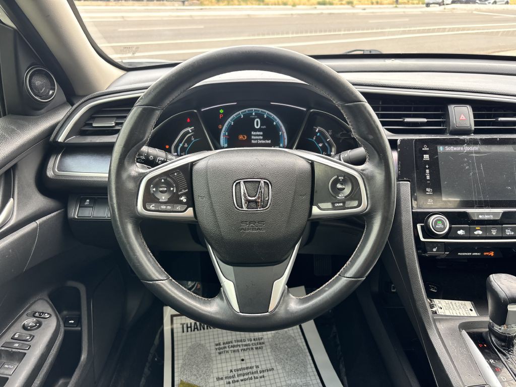 2018 Honda Civic Image 21