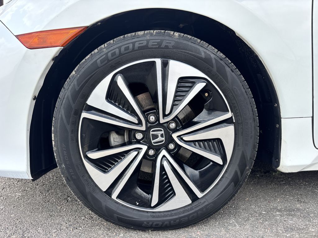 2018 Honda Civic Image 26