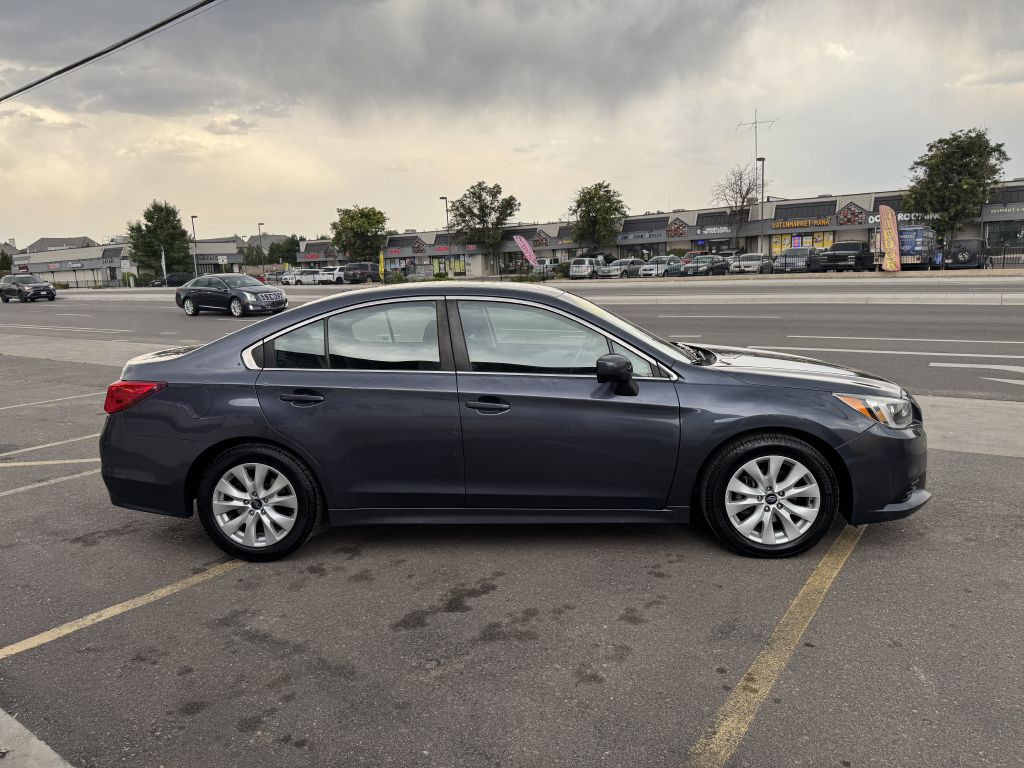 2015 Subaru Legacy Image 8