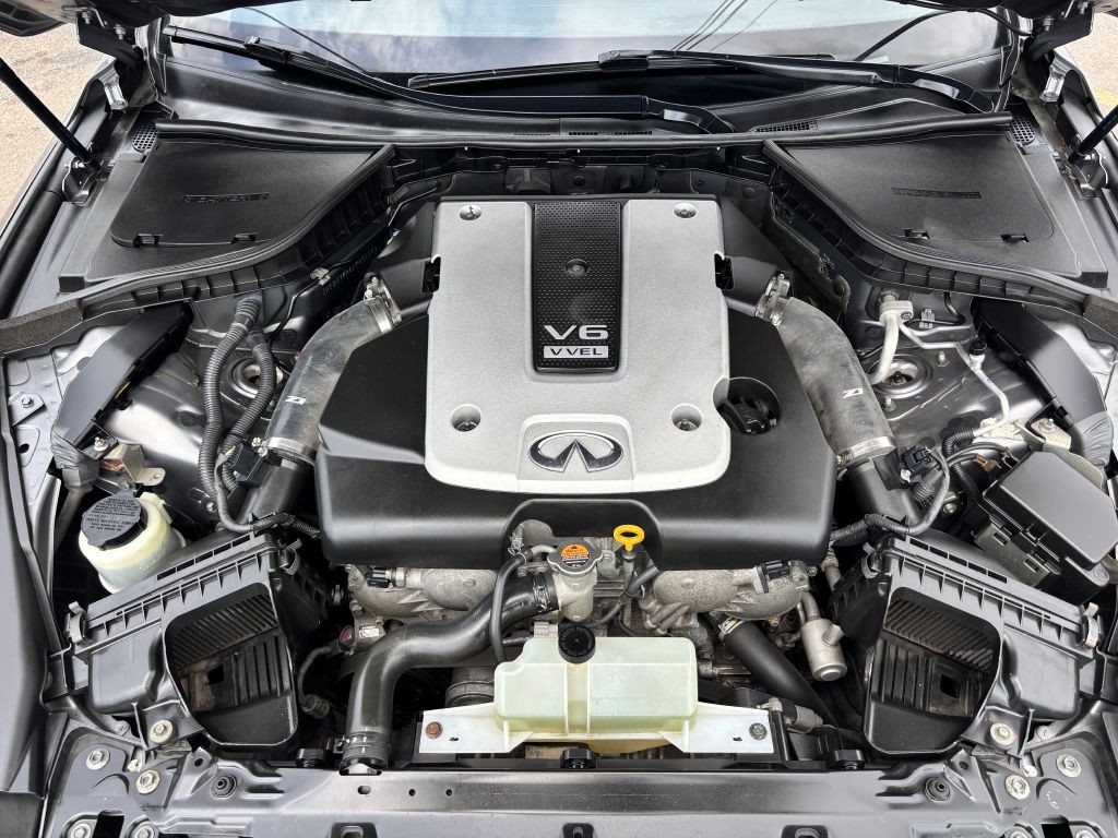 2015 INFINITI Q50 Image 27