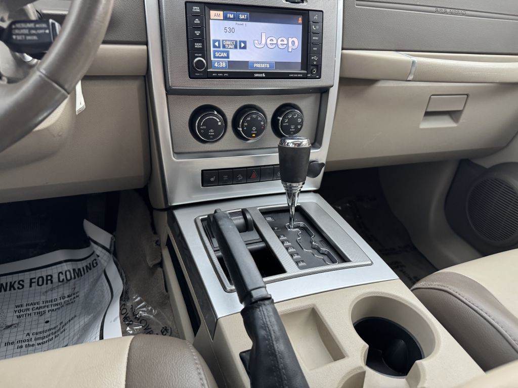 2008 Jeep Liberty Image 20
