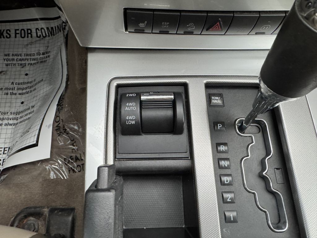 2008 Jeep Liberty Image 21