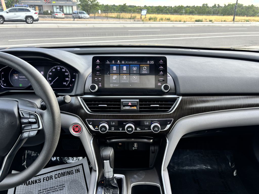2018 Honda Accord Image 19