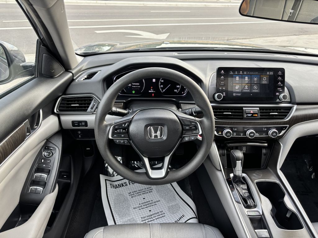 2018 Honda Accord Image 21