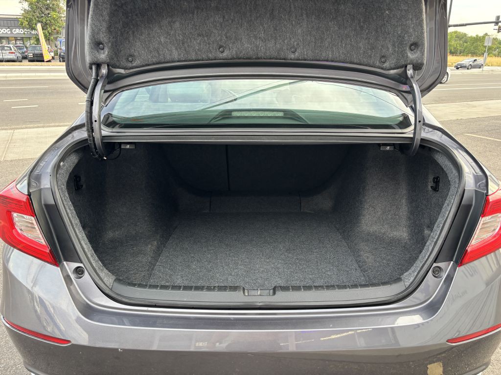 2018 Honda Accord Image 25