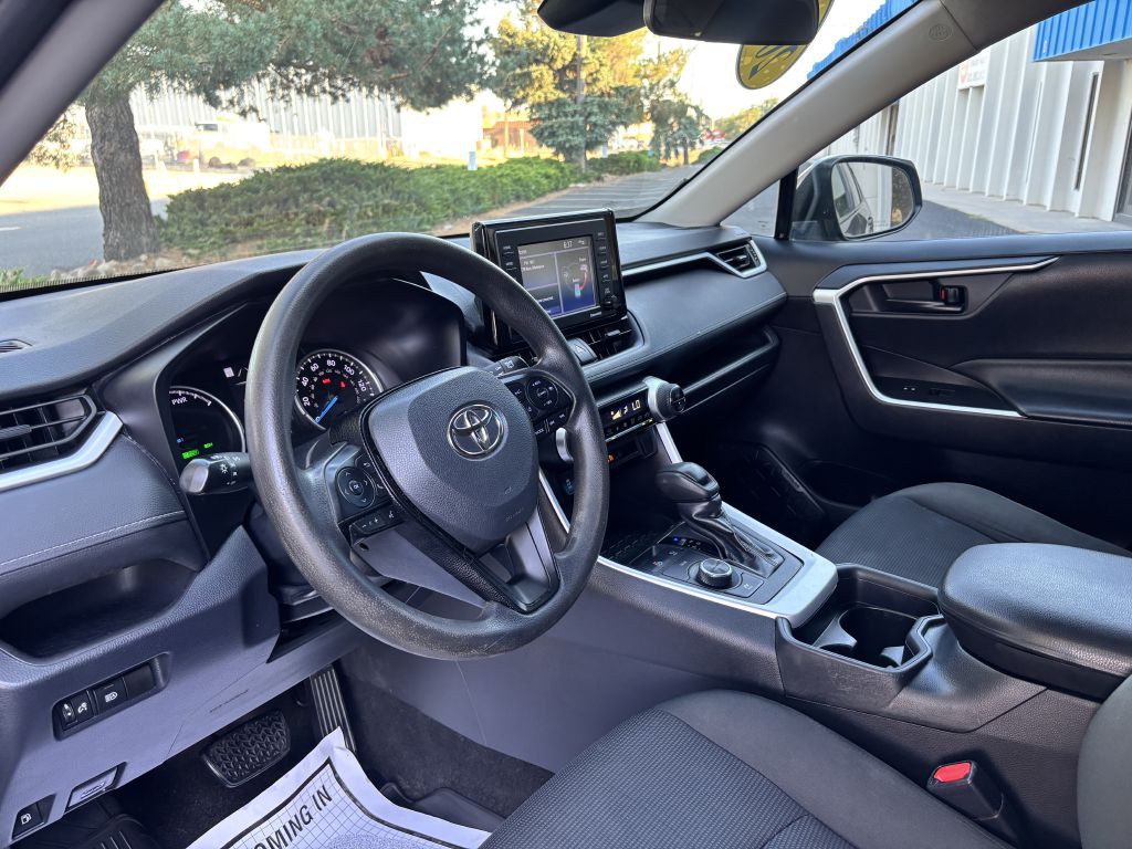 2020 Toyota Rav4 Image 11