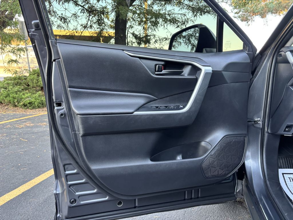 2020 Toyota Rav4 Image 15