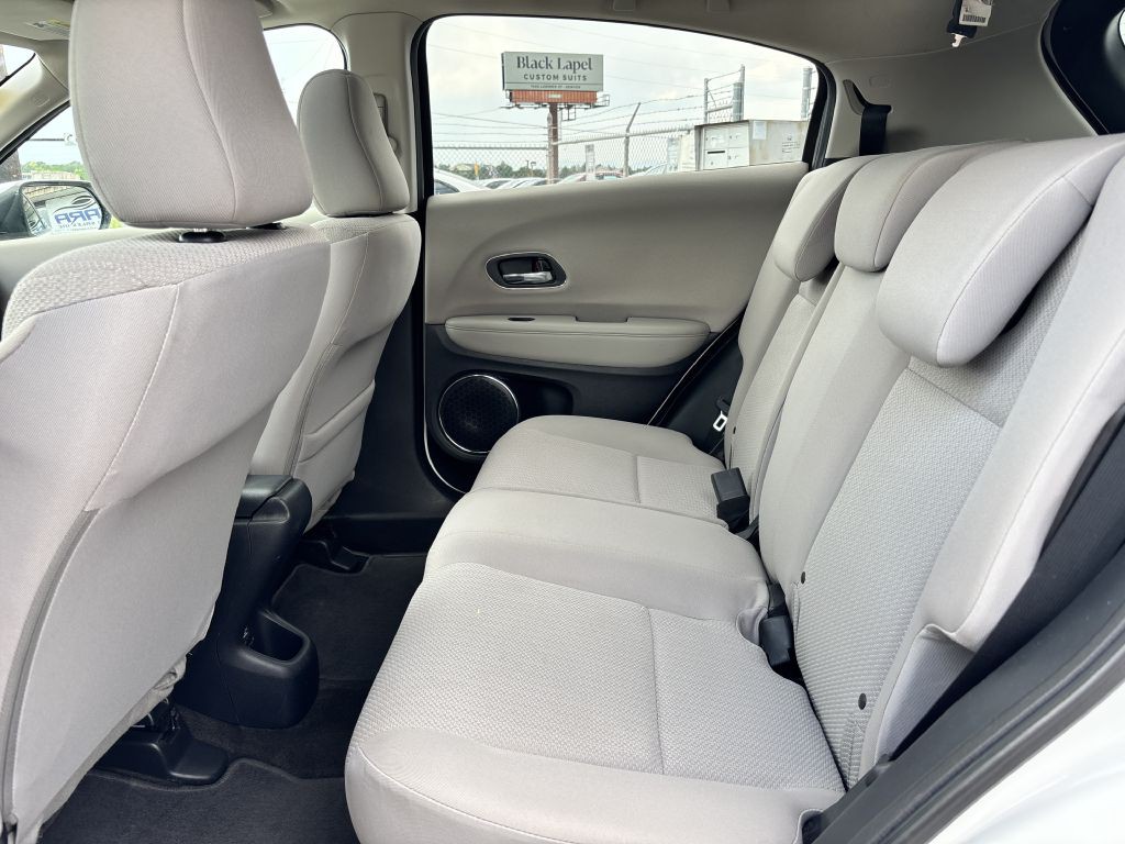 2018 Honda HR-V Image 17