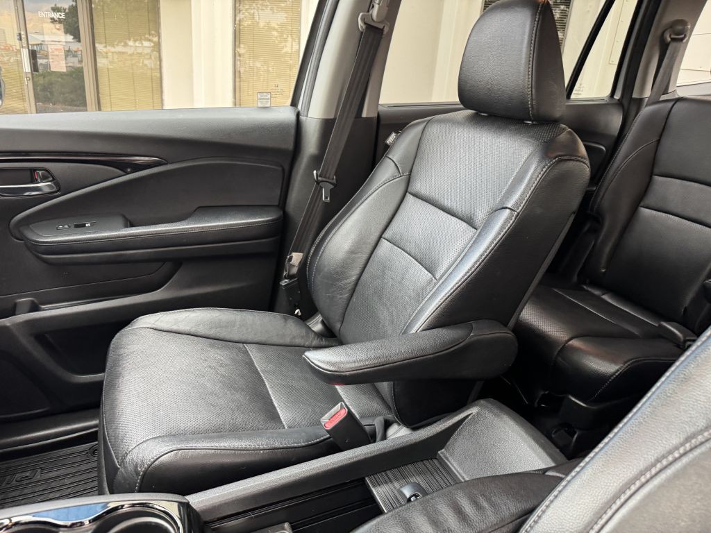 2016 Honda Pilot Image 13