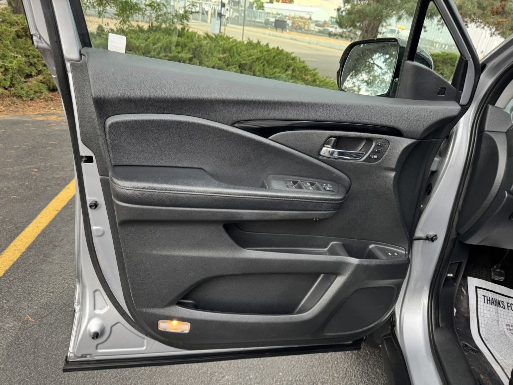 2016 Honda Pilot Image 15