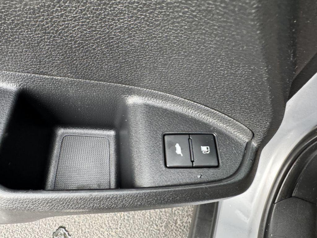 2016 Honda Pilot Image 32