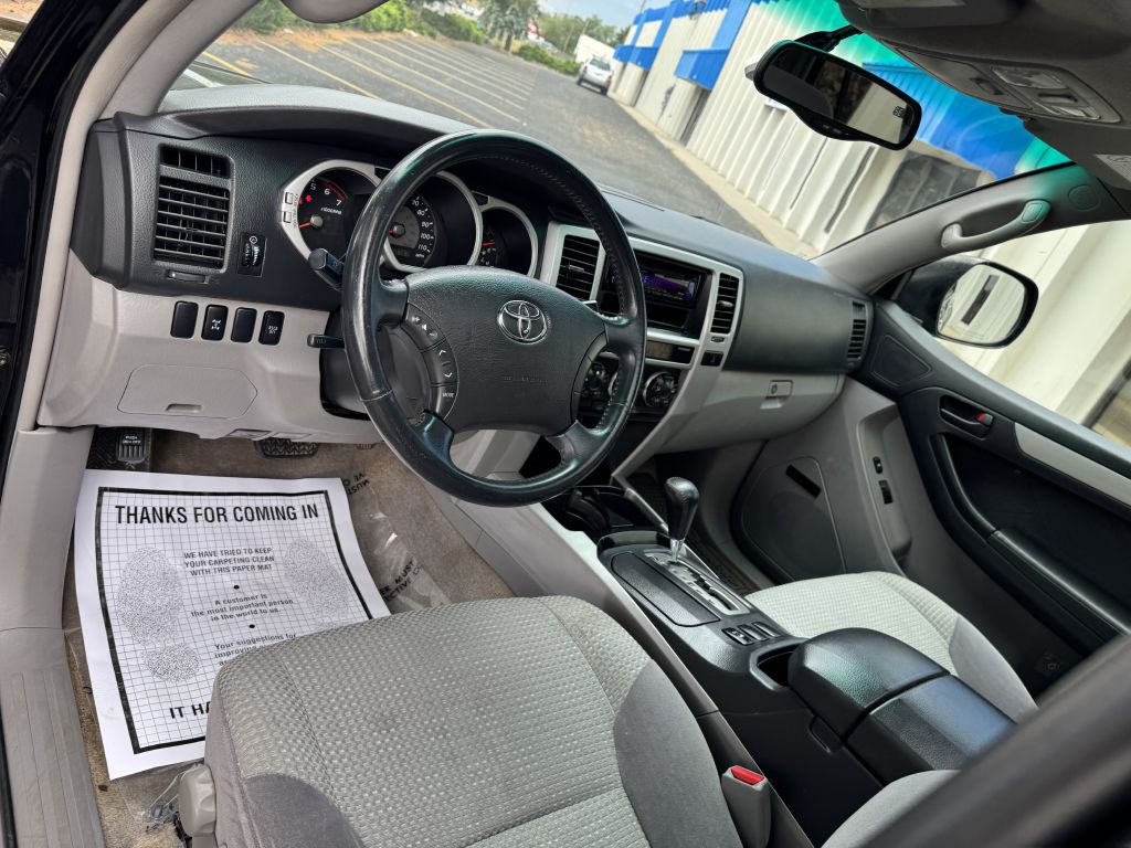 2004 Toyota 4Runner Image 14