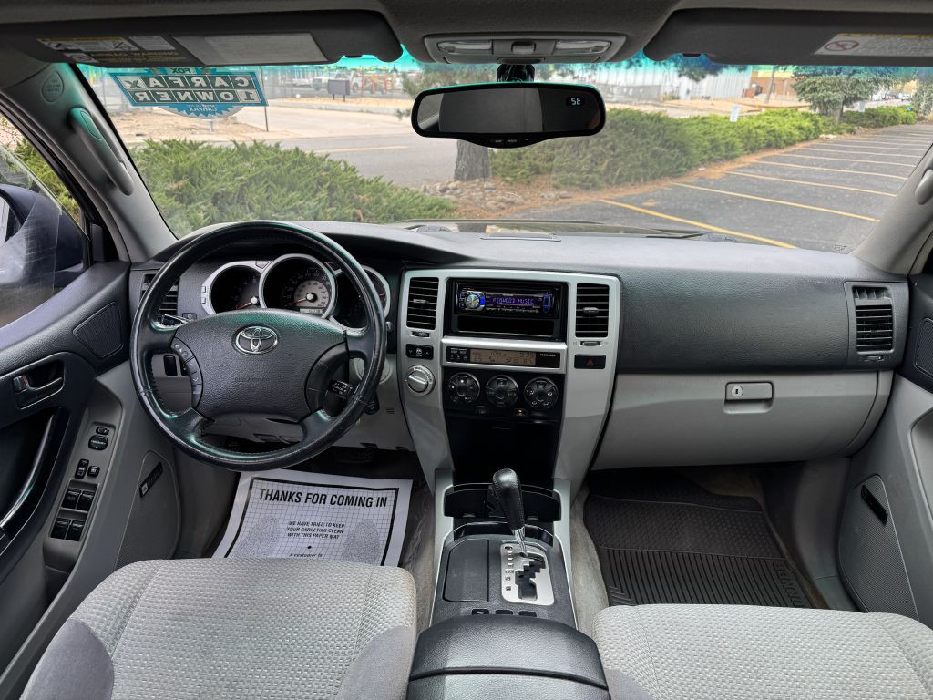 2004 Toyota 4Runner Image 17