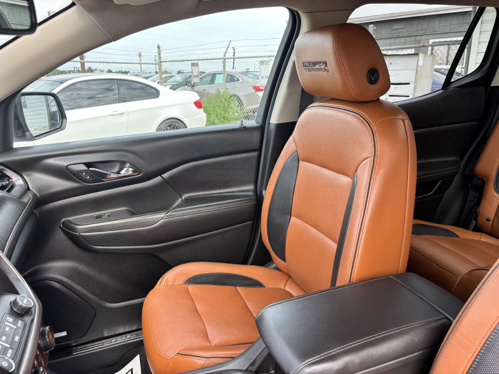 2018 GMC Acadia Image 14