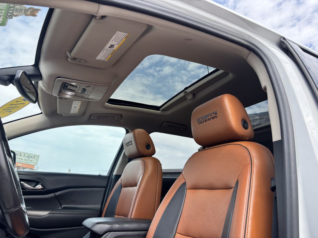 2018 GMC Acadia Image 15