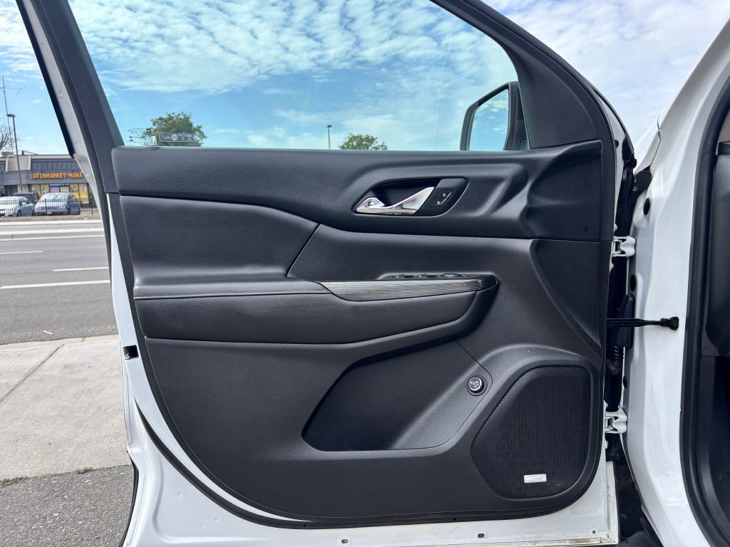 2018 GMC Acadia Image 16