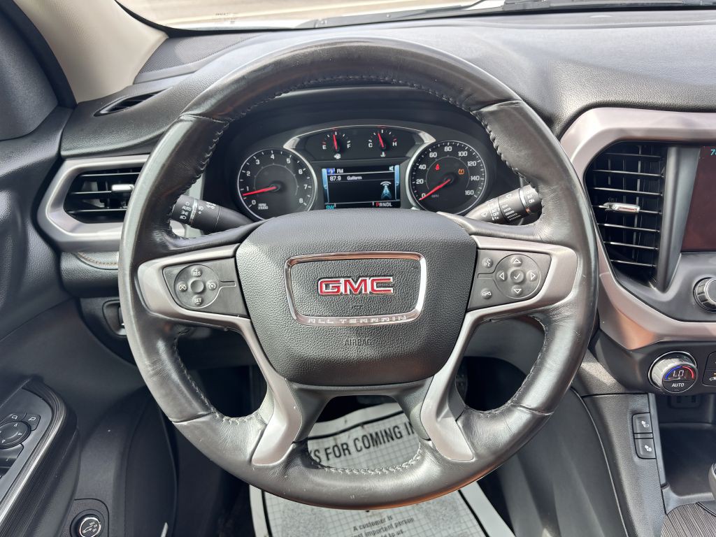 2018 GMC Acadia Image 23