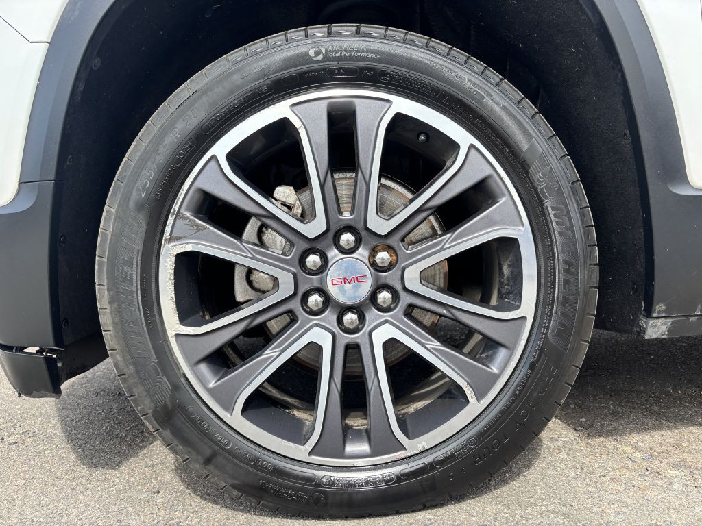 2018 GMC Acadia Image 29