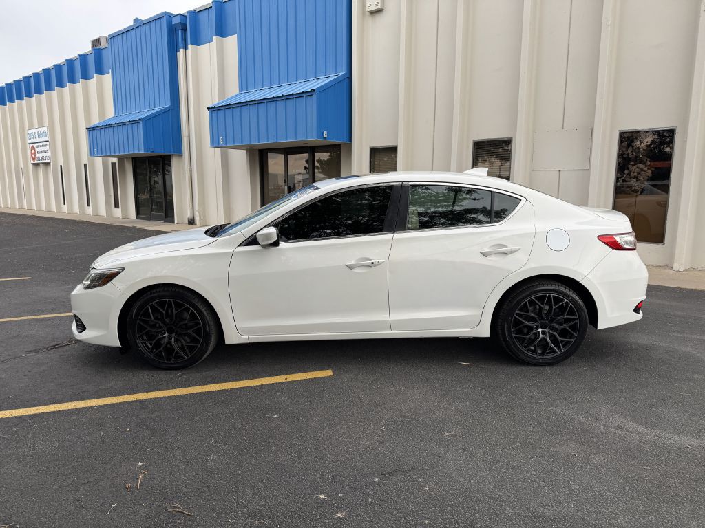 2016 Acura ILX Image 4