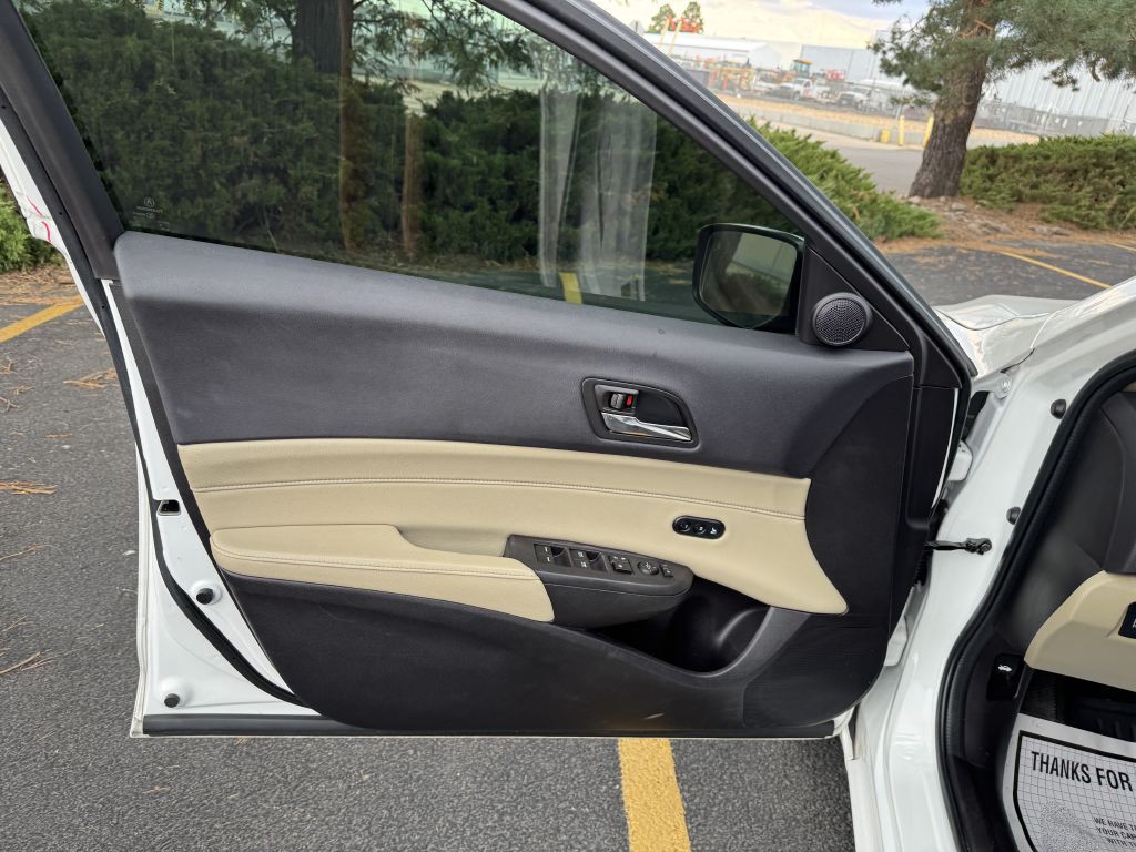 2016 Acura ILX Image 15