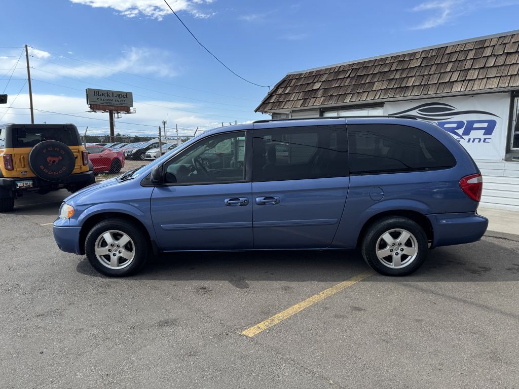 2007 Dodge Grand Caravan Image 4