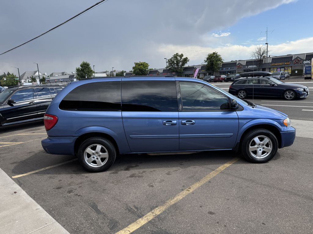 2007 Dodge Grand Caravan Image 8