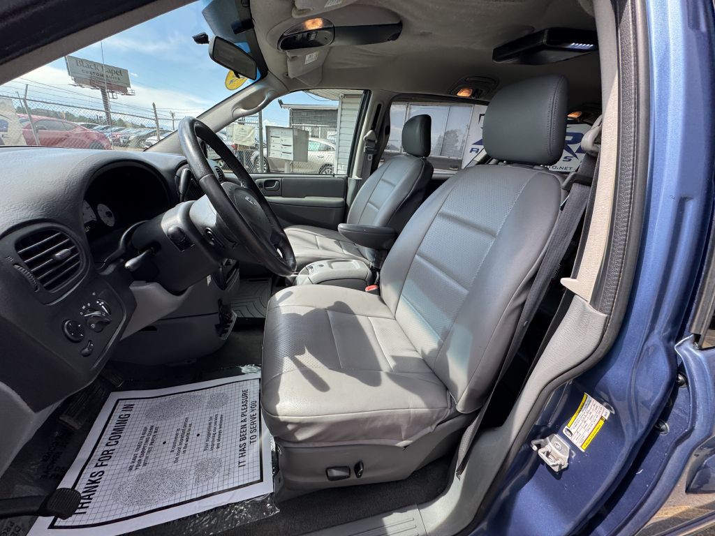 2007 Dodge Grand Caravan Image 25