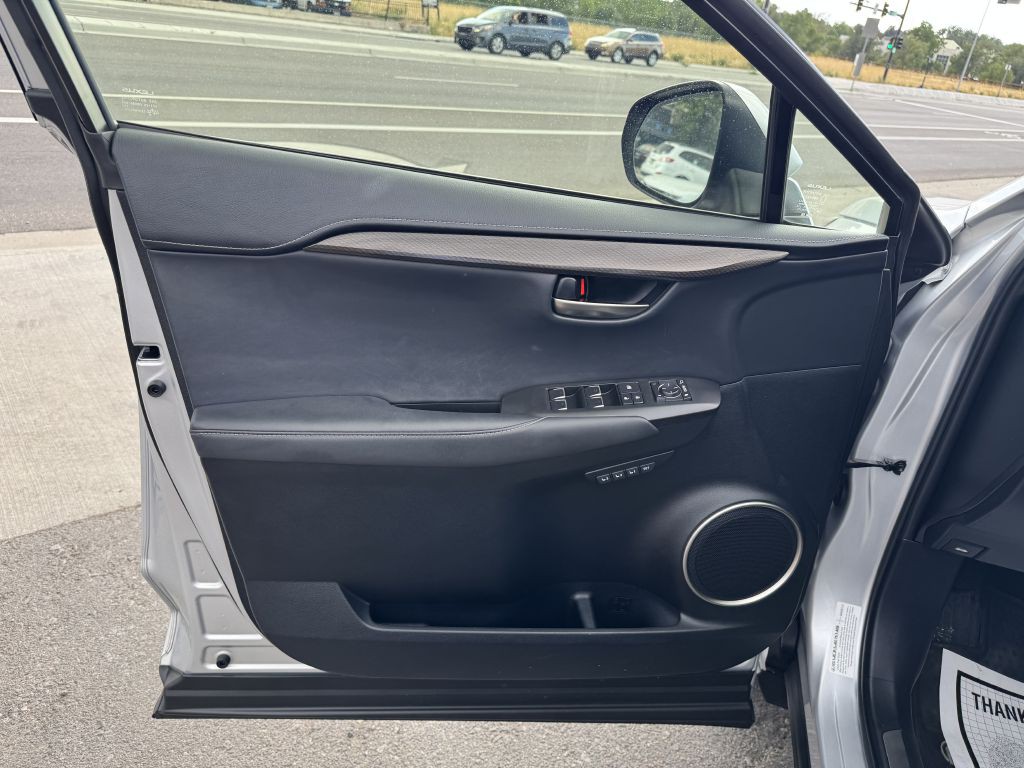 2019 Lexus NX 300 Image 15