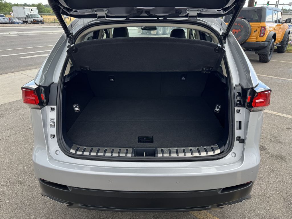 2019 Lexus NX 300 Image 32