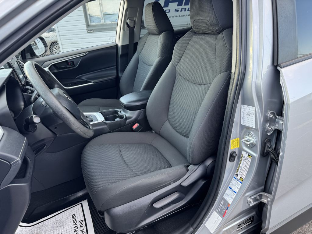 2021 Toyota Rav4 Image 12
