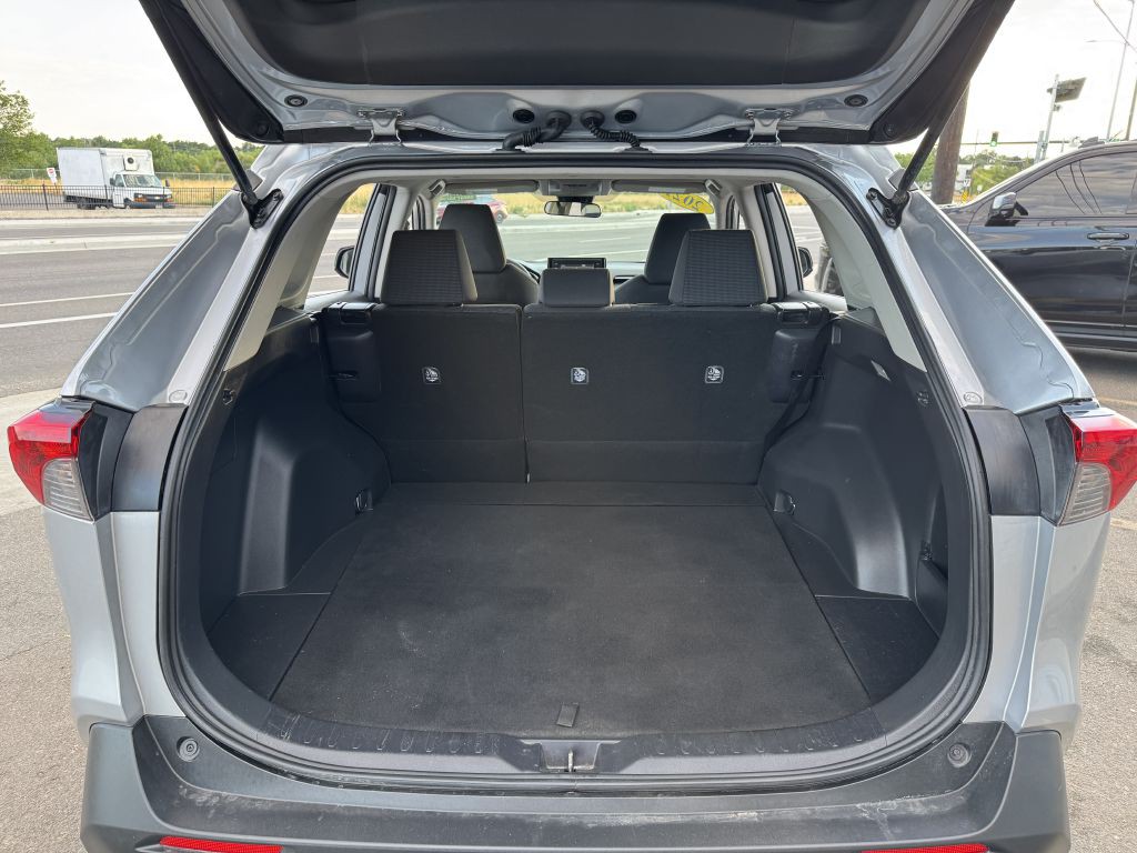 2021 Toyota Rav4 Image 28