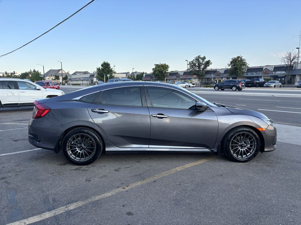 2016 Honda Civic Image 8