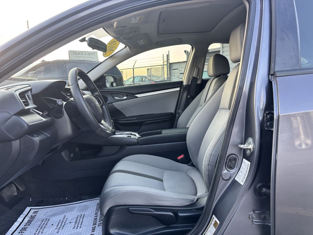 2016 Honda Civic Image 12