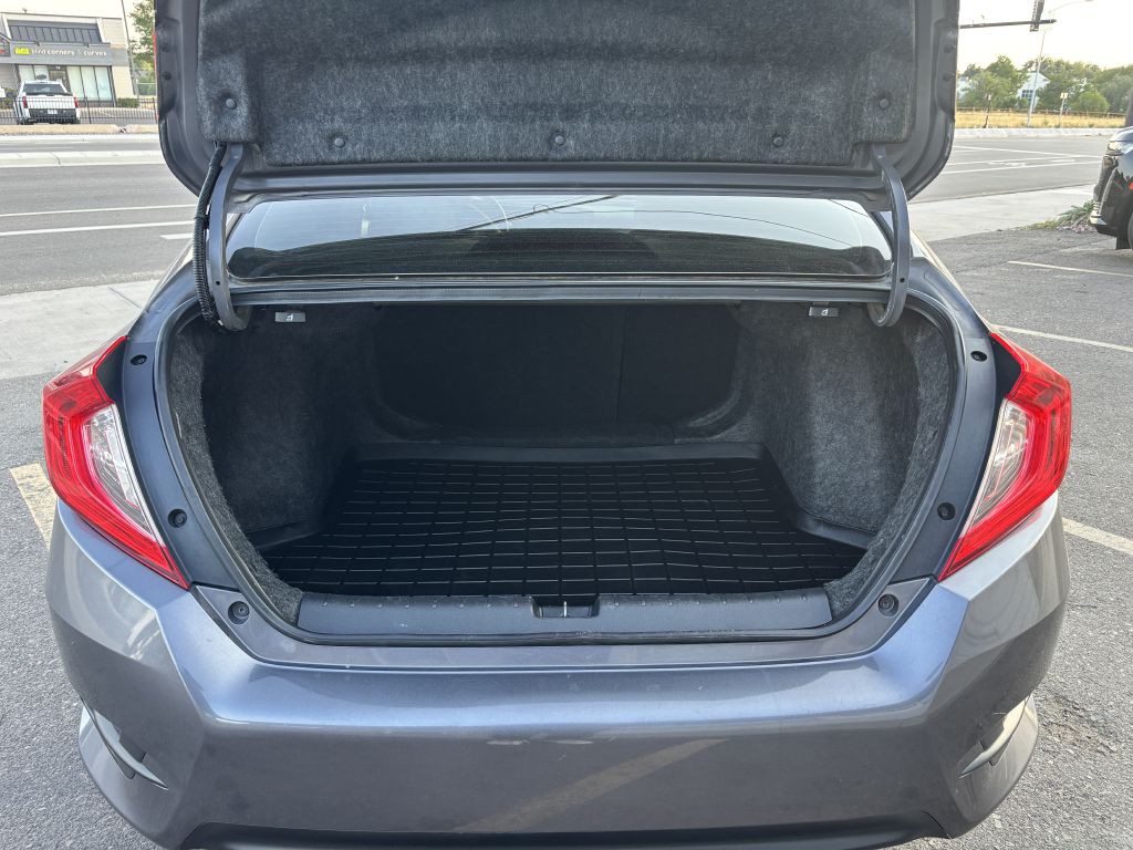2016 Honda Civic Image 26
