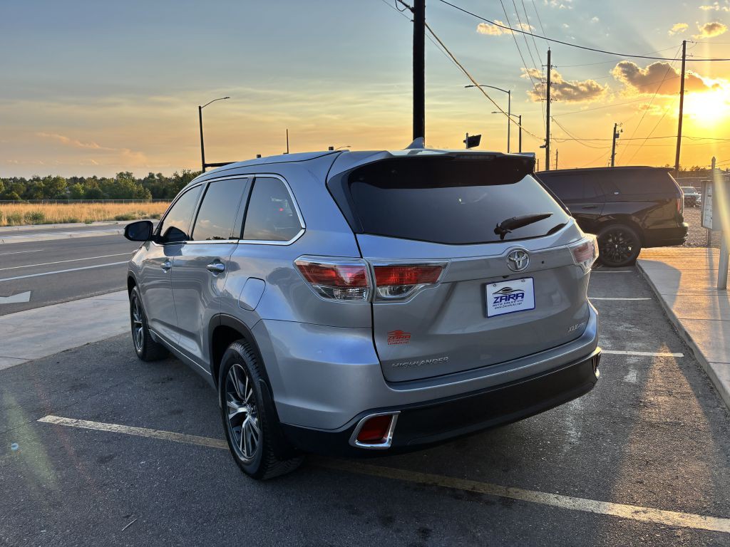2016 Toyota Highlander Image 5