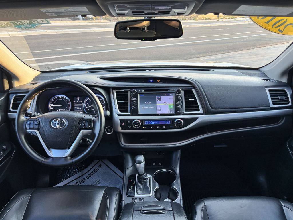 2016 Toyota Highlander Image 20