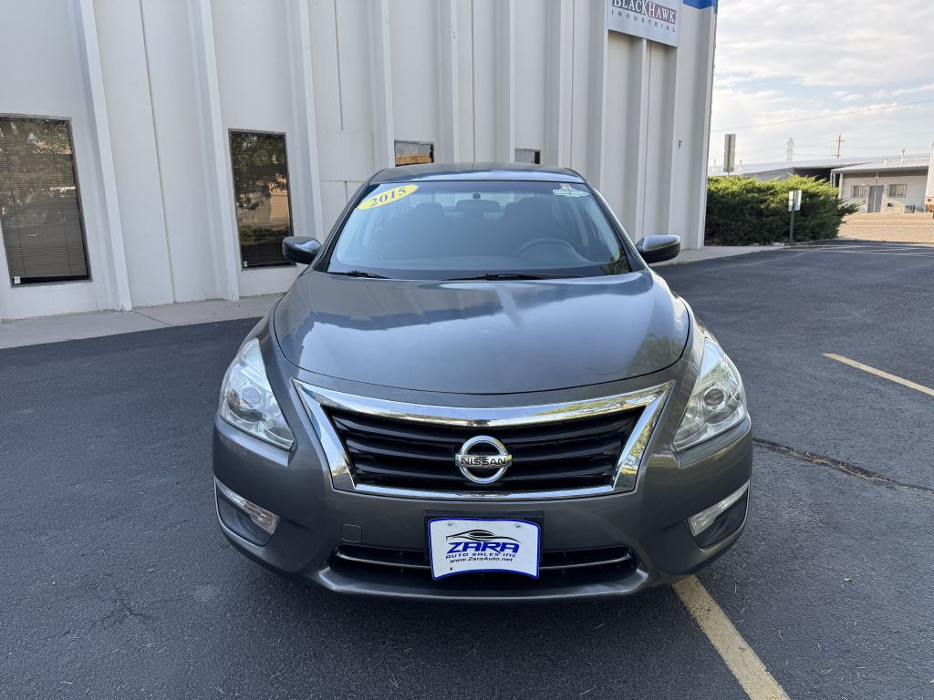 2015 Nissan Altima Image 2