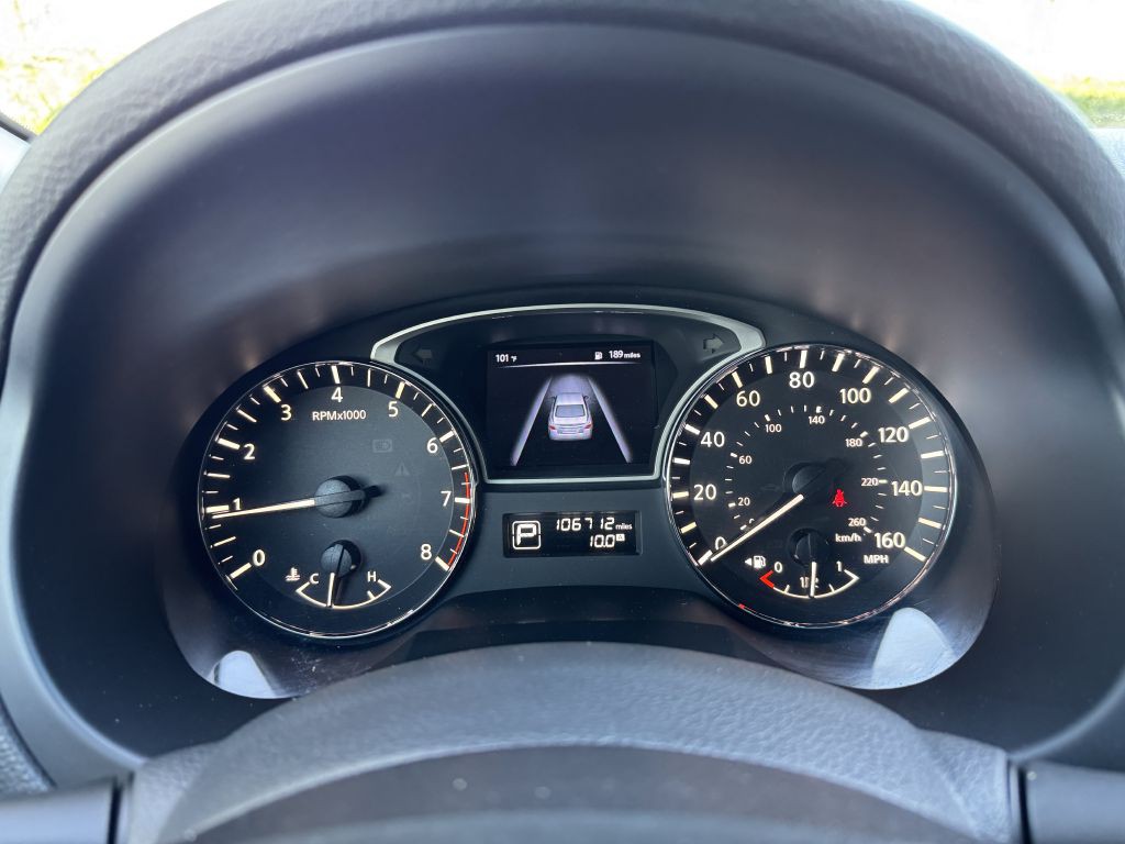 2015 Nissan Altima Image 21