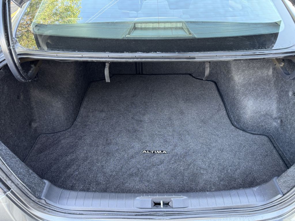 2015 Nissan Altima Image 26
