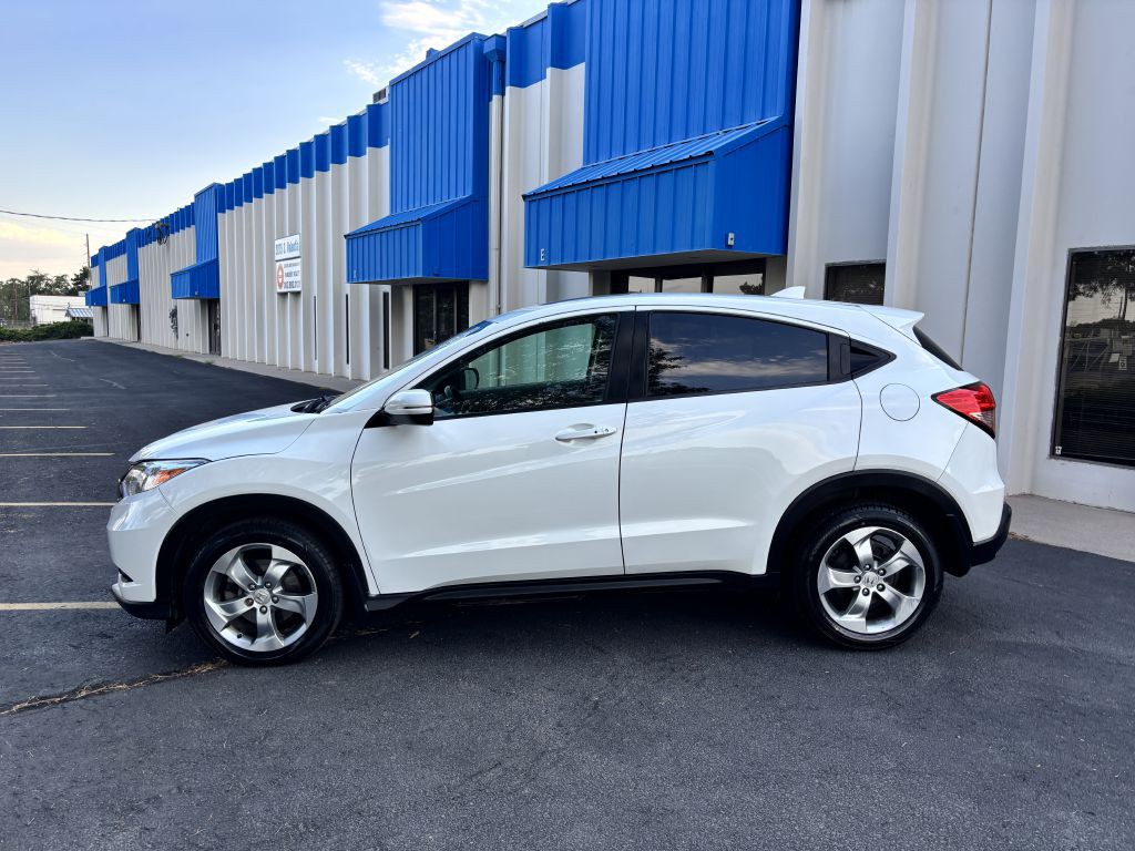 2017 Honda HR-V Image 4