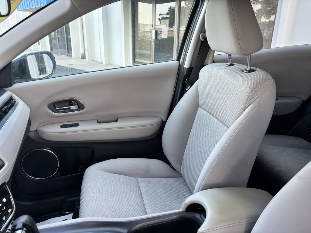 2017 Honda HR-V Image 14